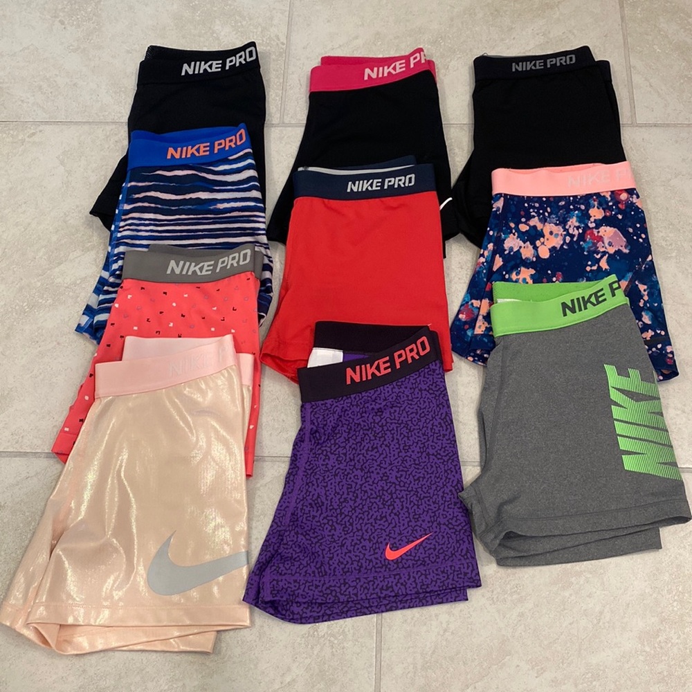 Nike pro shorts 10 pairs